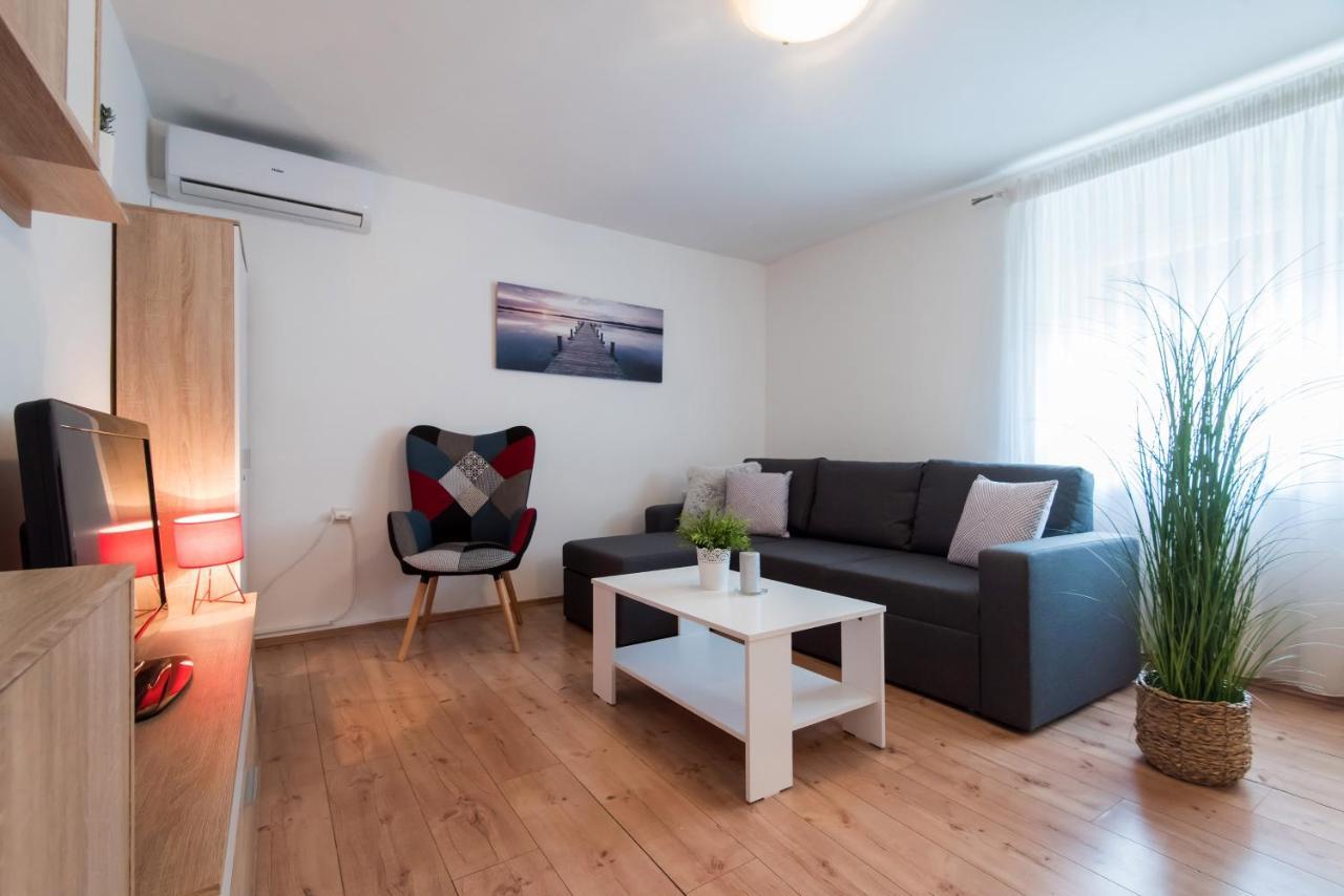 Apartment Luka Arbanasi Zadar Exterior photo