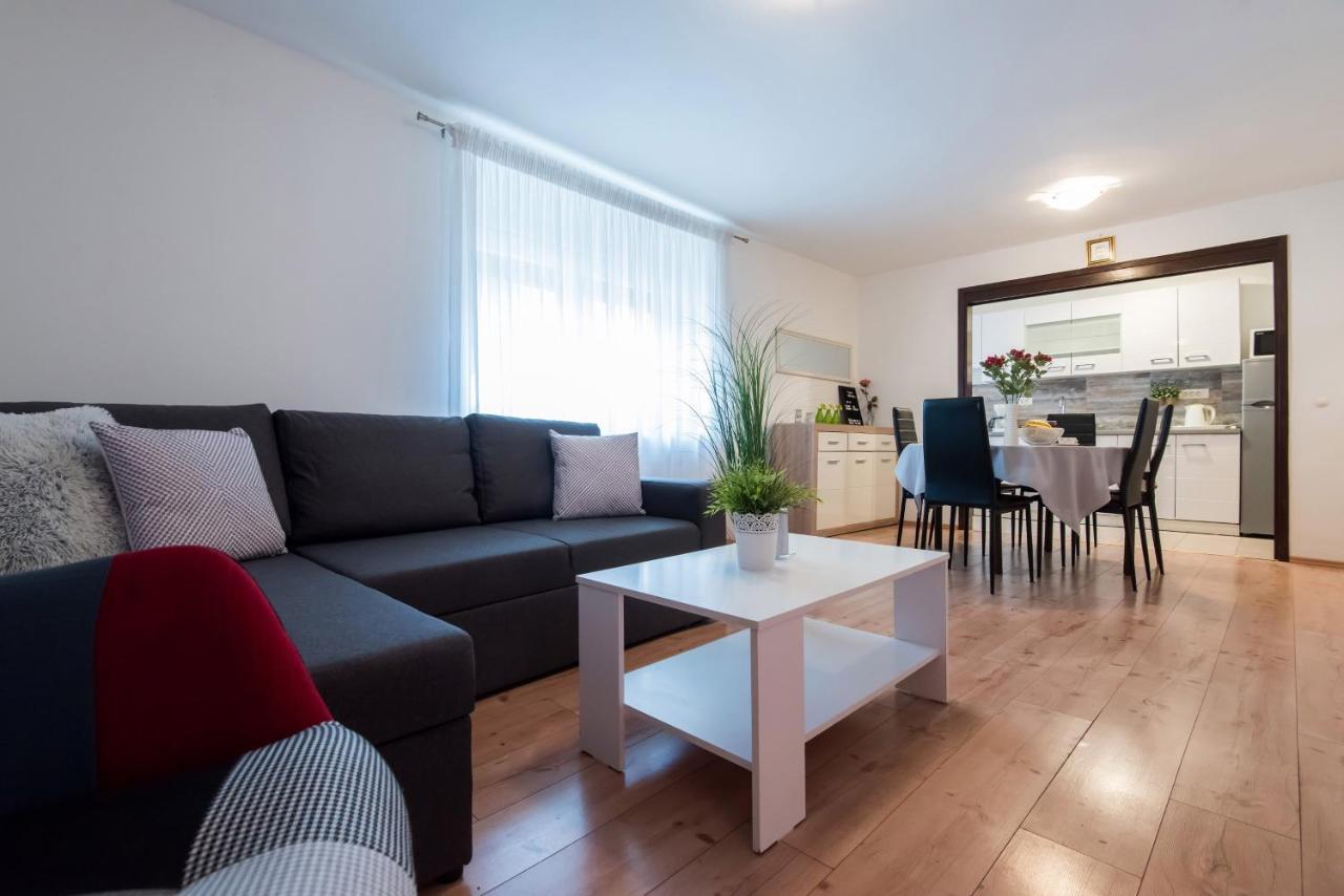 Apartment Luka Arbanasi Zadar Exterior photo